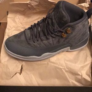 Air Jordan 12 gray